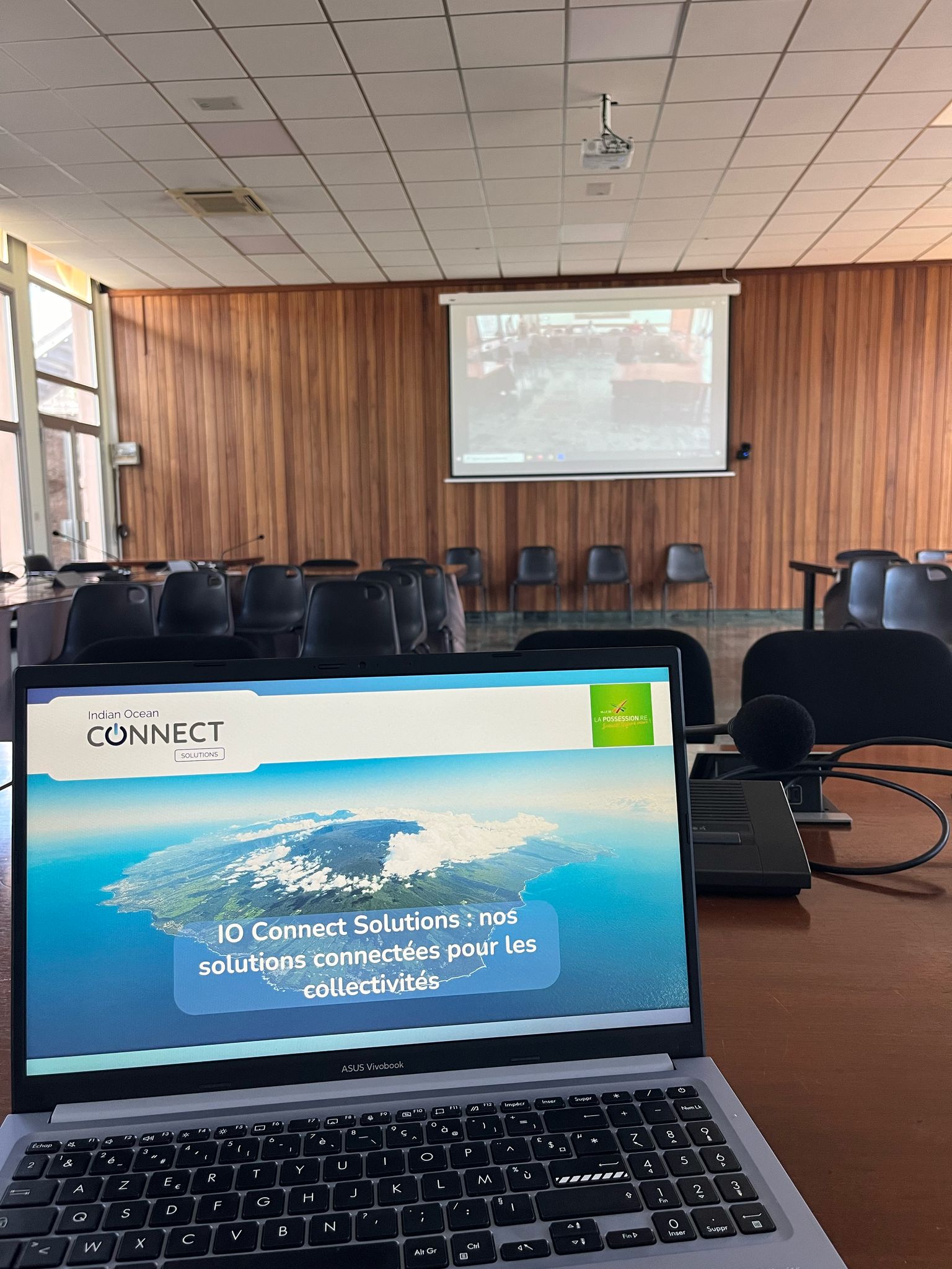 WhatsApp Image 2025-03-25 à 15.12.00_44d19a0d